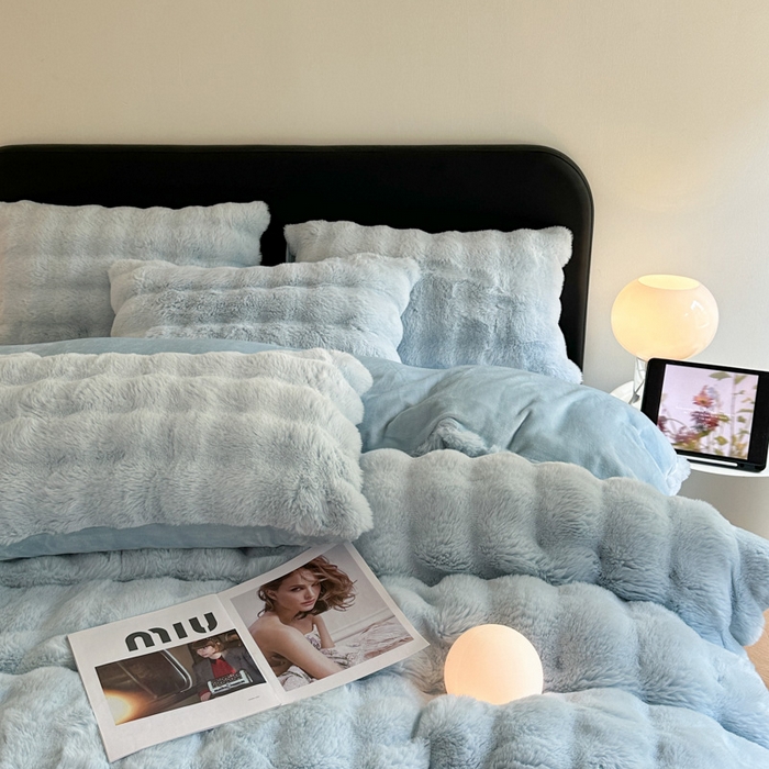 91家纺网 家纺一手货源 找家纺 小叮当家纺仓储工厂店 （买家秀 爆款不断货）2025新款A类母婴级兔兔绒大泡泡牛奶绒珊瑚绒雪花绒四件套 雅致-海蓝