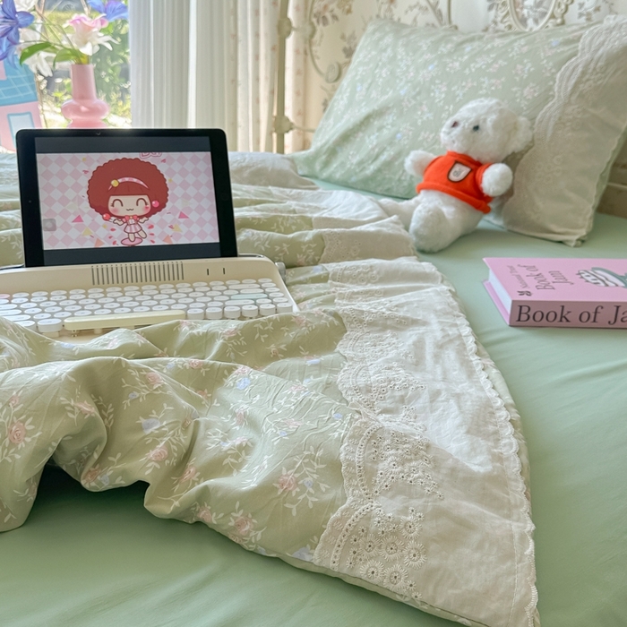 91家纺网 家纺一手货源 找家纺 澜妃 2025新款糯叽叽水洗棉全棉蕾丝花边-艾意系列 艾意-春江雾