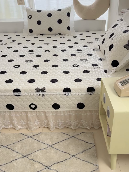 91家纺网 家纺一手货源 找家纺 冬然 2024新款牛奶绒床盖榻榻米床盖炕盖 幸运点点