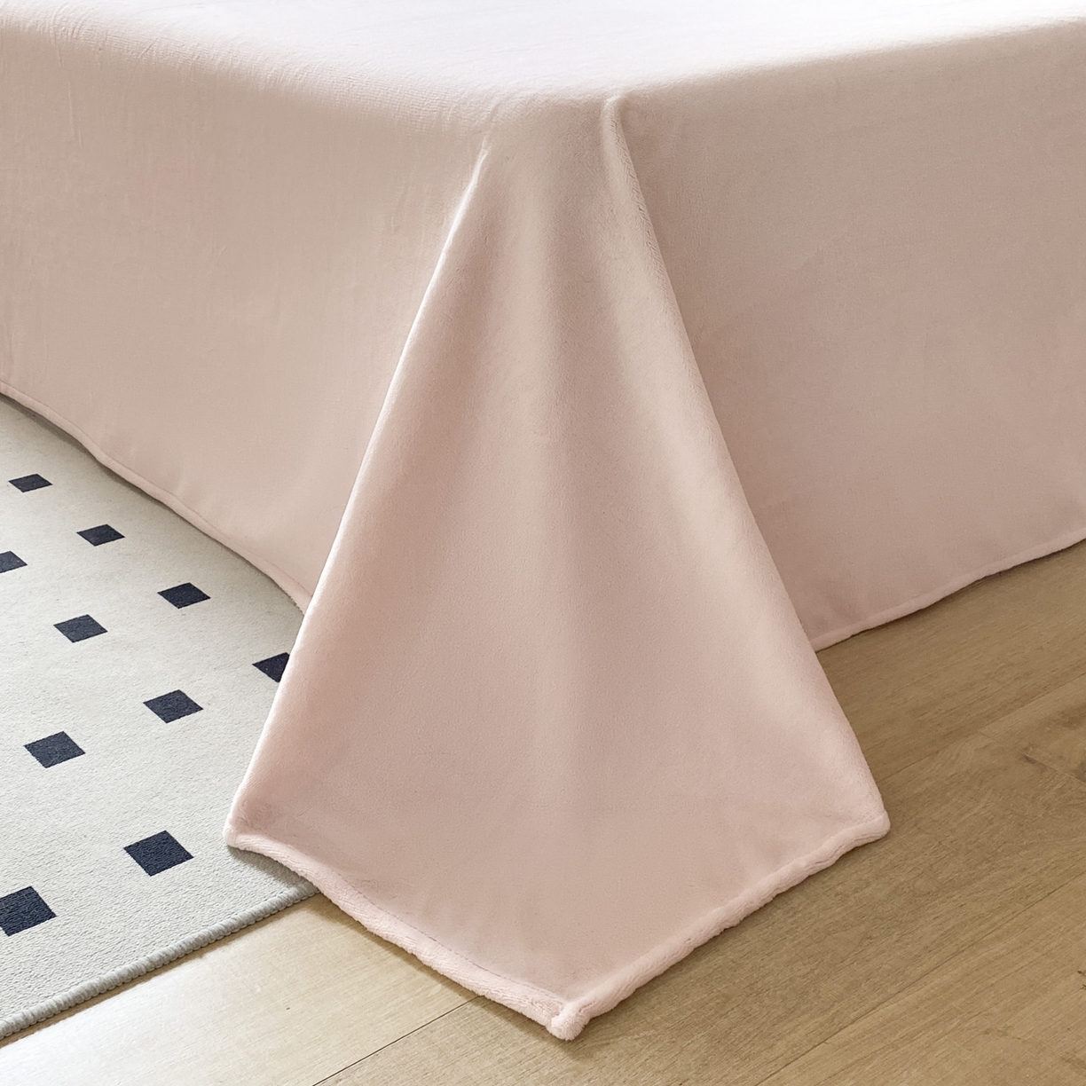 91家纺网 家纺一手货源 找家纺 小叮当家纺仓储工厂店 2025新款阳离子抽条四件套 阳离子抽条-桃粉