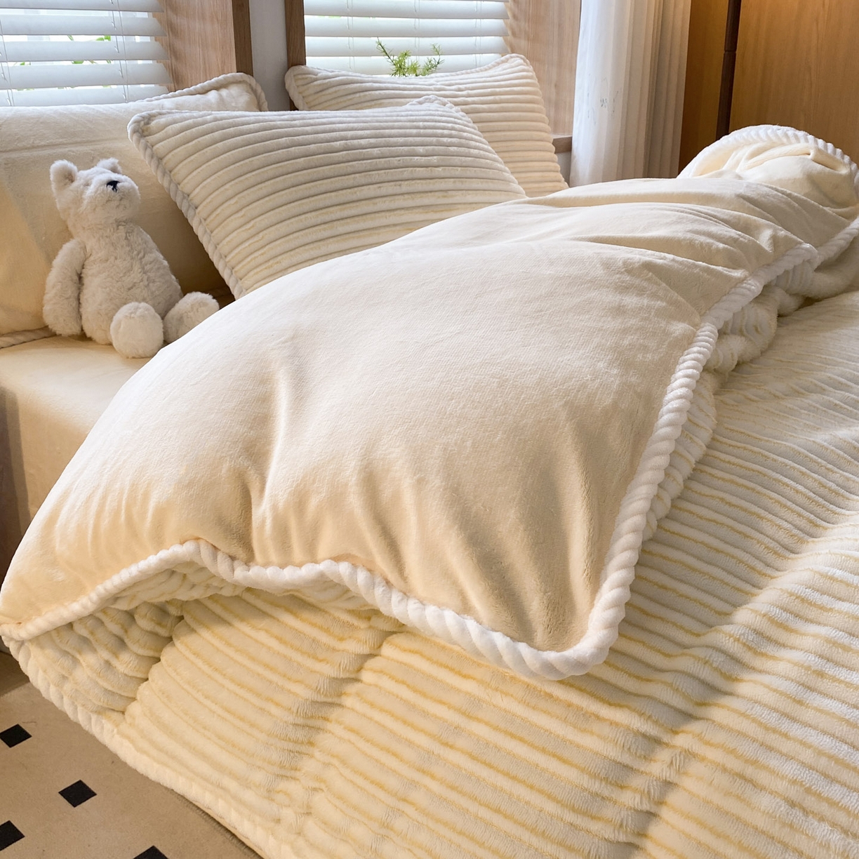 91家纺网 家纺一手货源 找家纺 小叮当家纺仓储工厂店 2025新款阳离子抽条四件套 阳离子抽条-奶黄