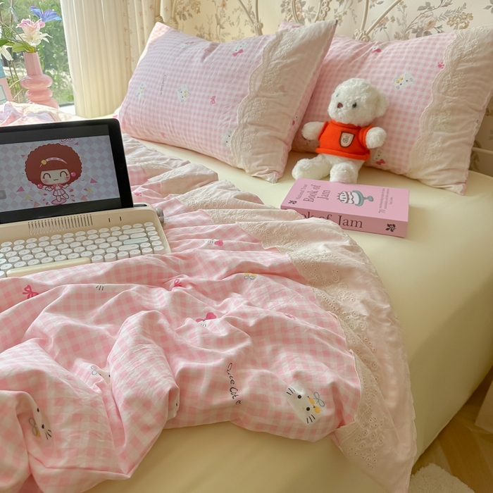 91家纺网 家纺一手货源 找家纺 澜妃 2025新款糯叽叽水洗棉全棉蕾丝花边-艾意系列 艾意-宅宅猫爪