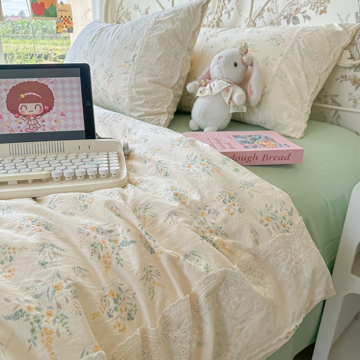 91家纺网 家纺一手货源 找家纺 澜妃 2025新款糯叽叽水洗棉全棉蕾丝花边-艾意系列 艾意-飘零