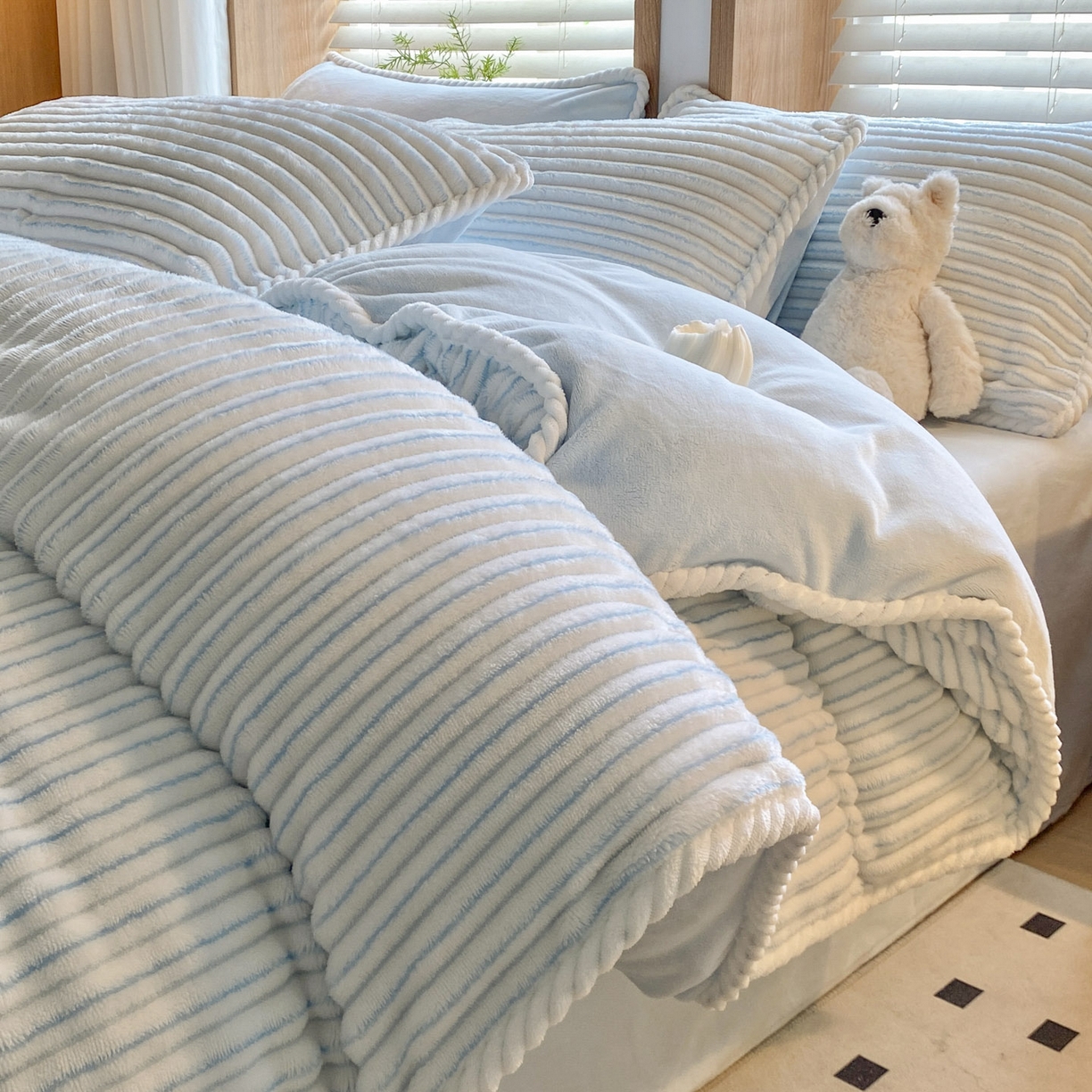 91家纺网 家纺一手货源 找家纺 小叮当家纺仓储工厂店 2025新款阳离子抽条四件套 阳离子抽条-浅蓝