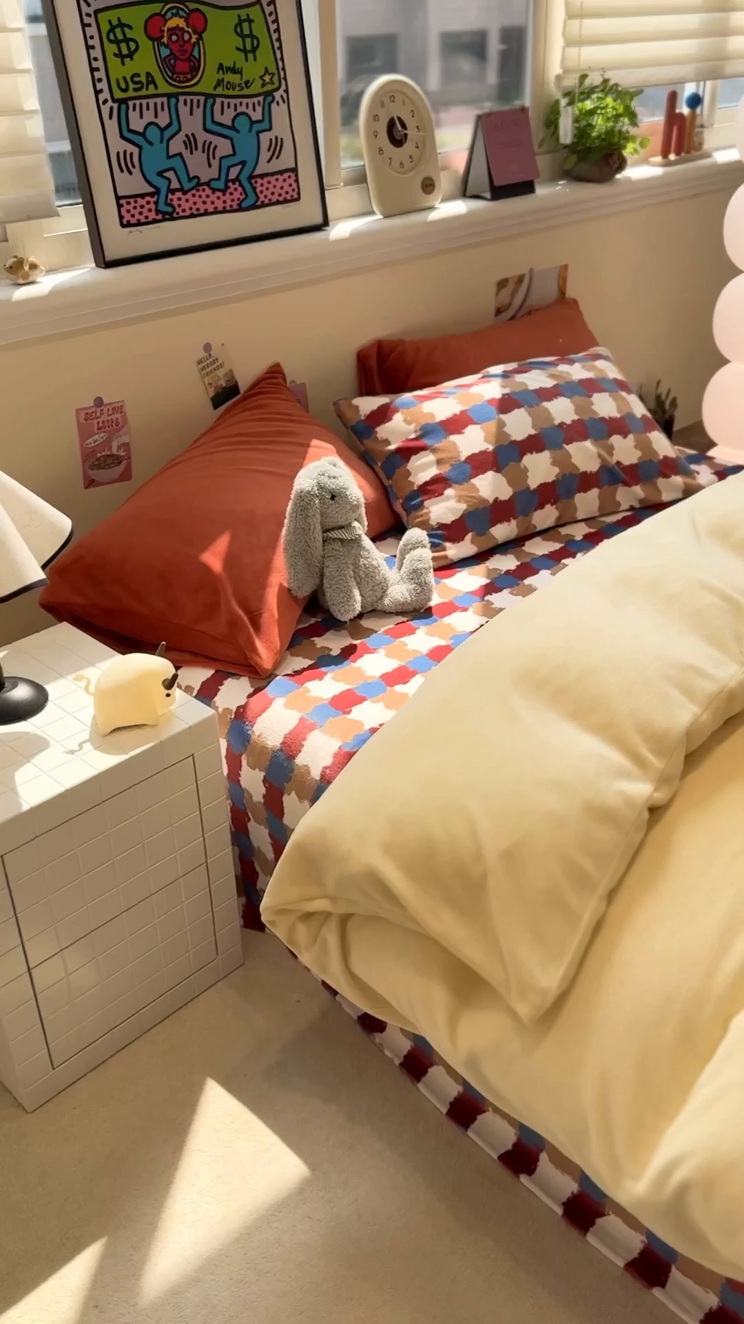 91家纺网 家纺一手货源 找家纺 呗旺鹿 2025新款亲肤舒适ins韩系撞色小清新牛奶绒四件套 芝士焦糖-枕套焦糖+焦糖