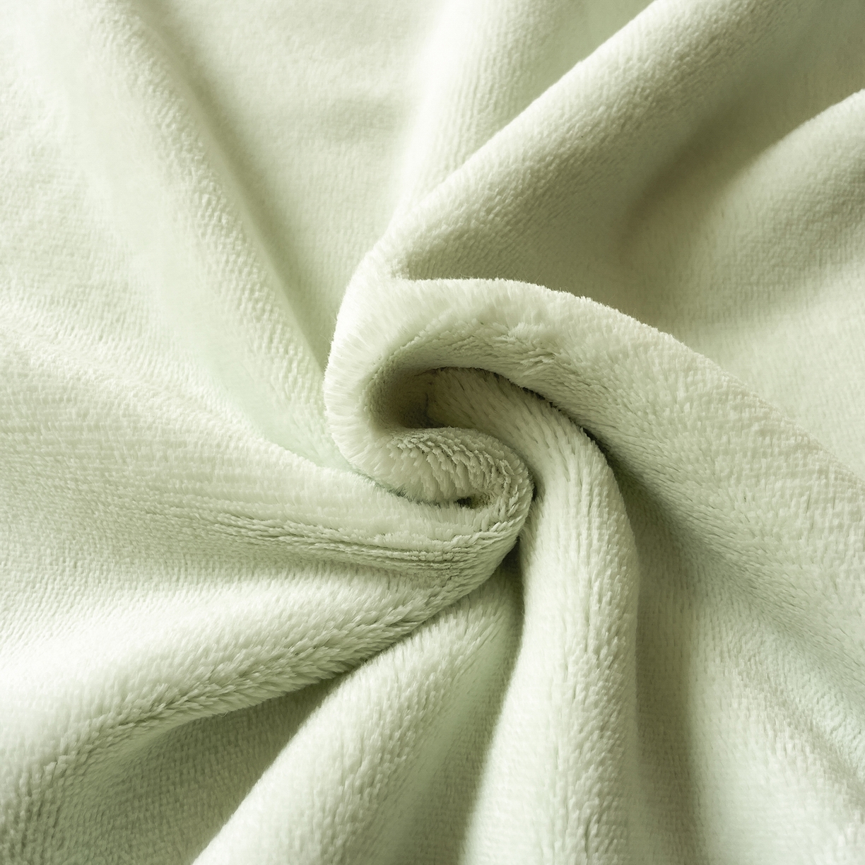 91家纺网 家纺一手货源 找家纺 小叮当家纺仓储工厂店 2025新款纯色双拼牛奶绒四件套190克 卡尔-芽绿