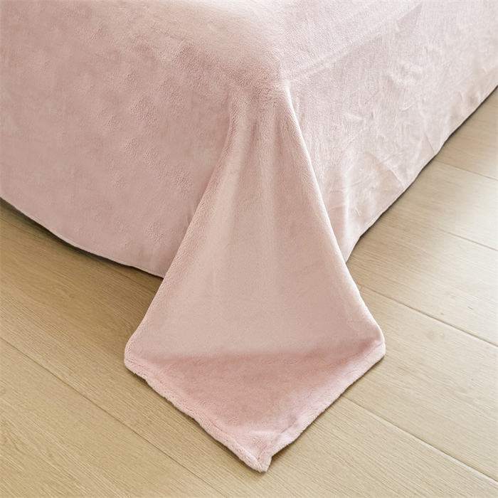 91家纺网 家纺一手货源 找家纺 （总）恋绒家纺 2025新款牛奶绒贴布绣四件套卡通三件套