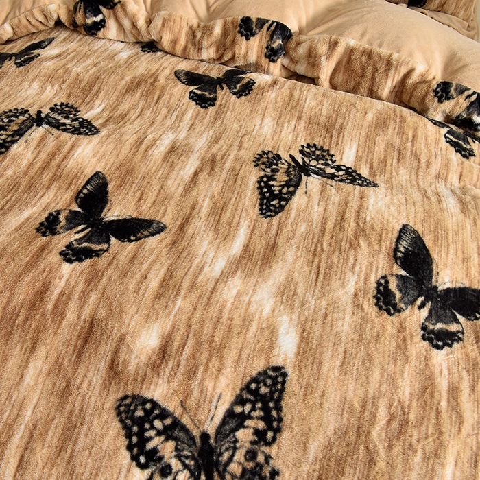 91家纺网 家纺一手货源 找家纺 茉保家纺 2025新款9.5斤秋冬保暖牛奶绒印花兔毛绒四件套 轻蝴蝶