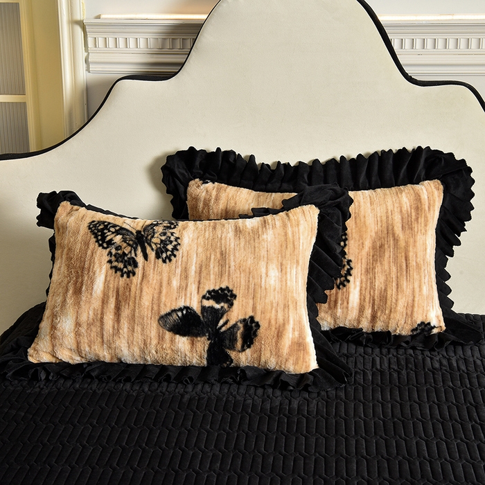 91家纺网 家纺一手货源 找家纺 茉保家纺 2025新款9.5斤秋冬保暖牛奶绒印花兔毛绒四件套 雅轻蝶