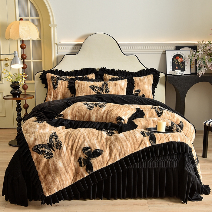 91家纺网 家纺一手货源 找家纺 茉保家纺 2025新款9.5斤秋冬保暖牛奶绒印花兔毛绒四件套 雅轻蝶