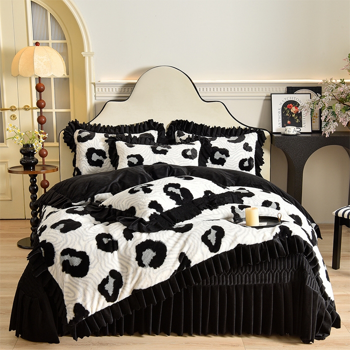 91家纺网 家纺一手货源 找家纺 茉保家纺 2025新款9.5斤秋冬保暖牛奶绒印花兔毛绒四件套 晕雅墨