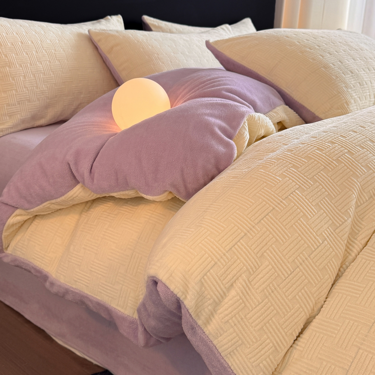 91家纺网 家纺一手货源 找家纺 小叮当家纺仓储工厂店 2025新款AB版烂花牛奶绒四件套 烂花-黄紫