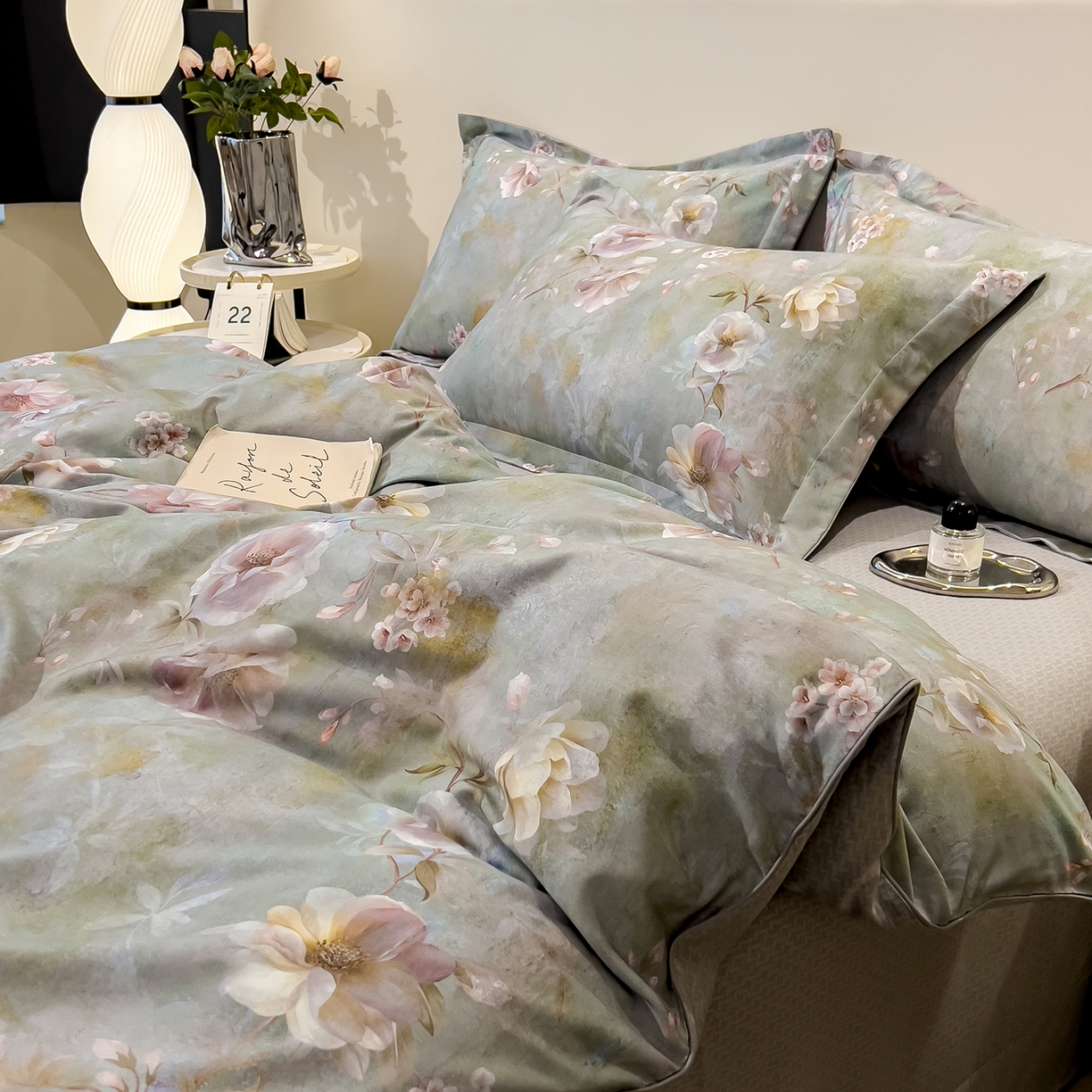 91家纺网 家纺一手货源 找家纺 芃成家纺 2025新款A类加厚天丝棉磨毛花卉四件套 静谧花语