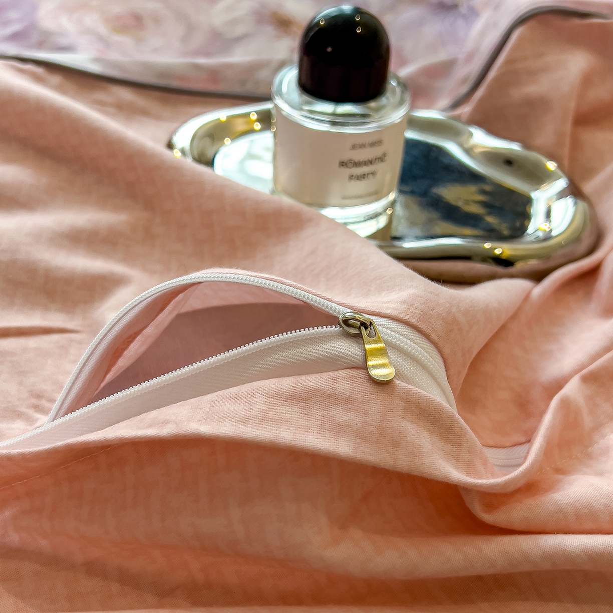 91家纺网 家纺一手货源 找家纺 芃成家纺 2025新款A类加厚天丝棉磨毛花卉四件套 幸福繁花-粉