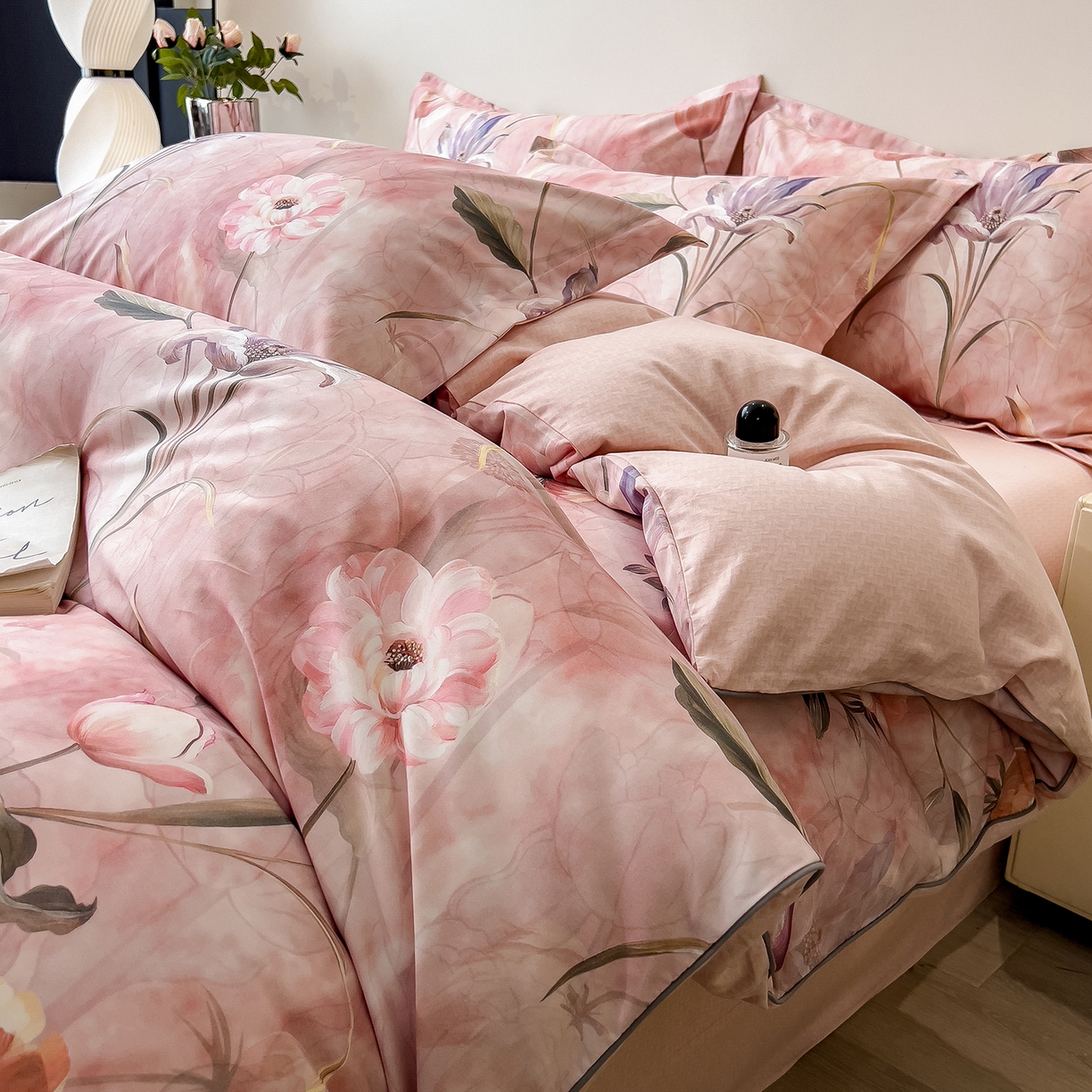 91家纺网 家纺一手货源 找家纺 芃成家纺 2025新款A类加厚天丝棉磨毛花卉四件套 心语花香