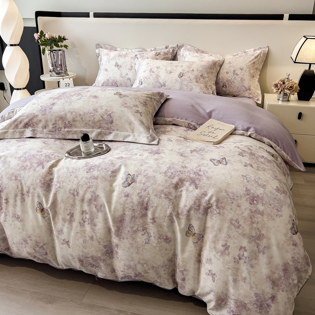 91家纺网 家纺一手货源 找家纺 芃成家纺 2025新款A类加厚天丝棉磨毛花卉四件套 蝶舞飞扬-紫