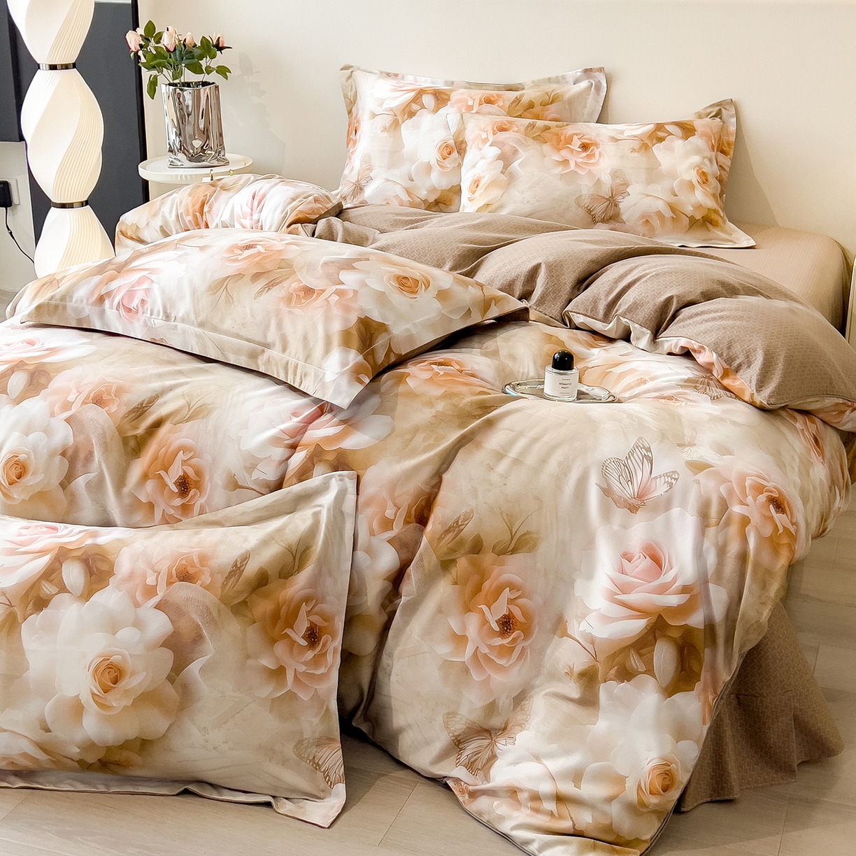 91家纺网 家纺一手货源 找家纺 芃成家纺 2025新款A类加厚天丝棉磨毛花卉四件套 凤栖瑰丽