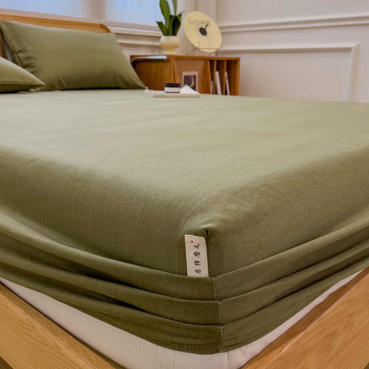 91家纺网 家纺一手货源 找家纺 芃成家纺 2025新款原棉生态磨毛单床笠 松针绿
