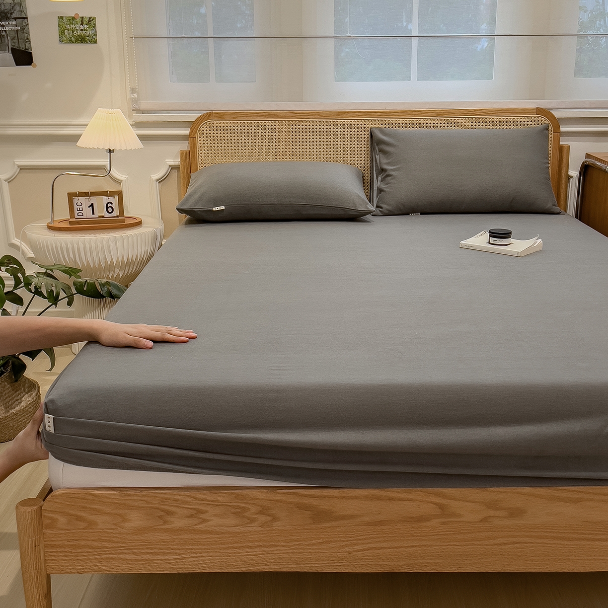 91家纺网 家纺一手货源 找家纺 芃成家纺 2025新款原棉生态磨毛单床笠 高级灰