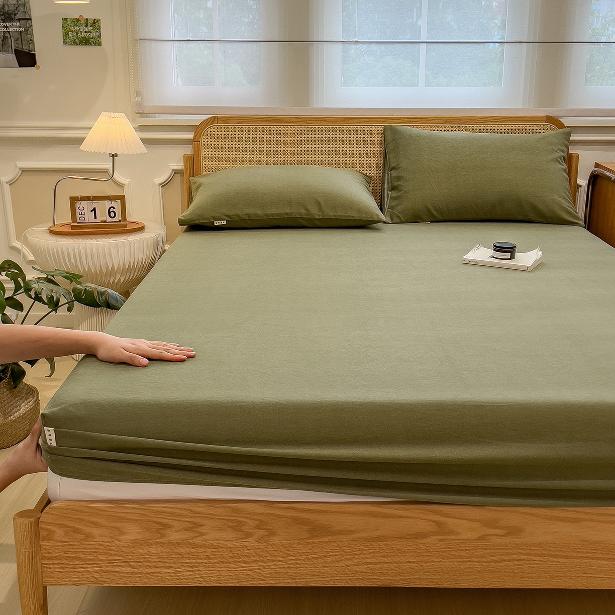 91家纺网 家纺一手货源 找家纺 芃成家纺 2025新款原棉生态磨毛单床笠 松针绿