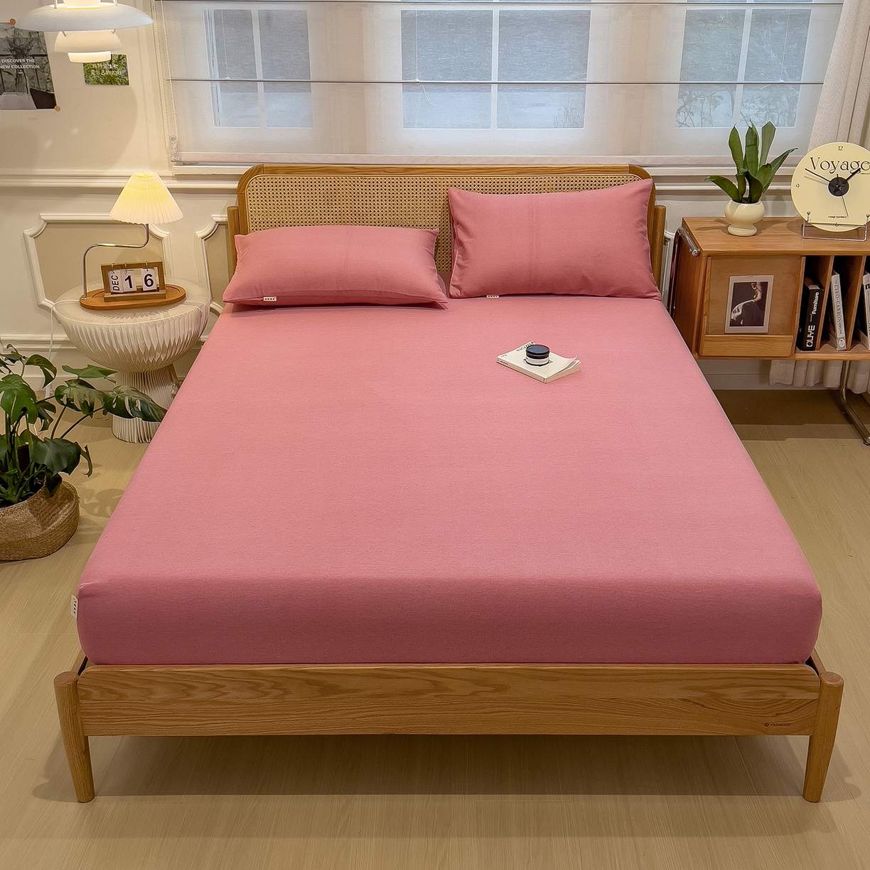 91家纺网 家纺一手货源 找家纺 芃成家纺 2025新款原棉生态磨毛单床笠 珊瑚粉