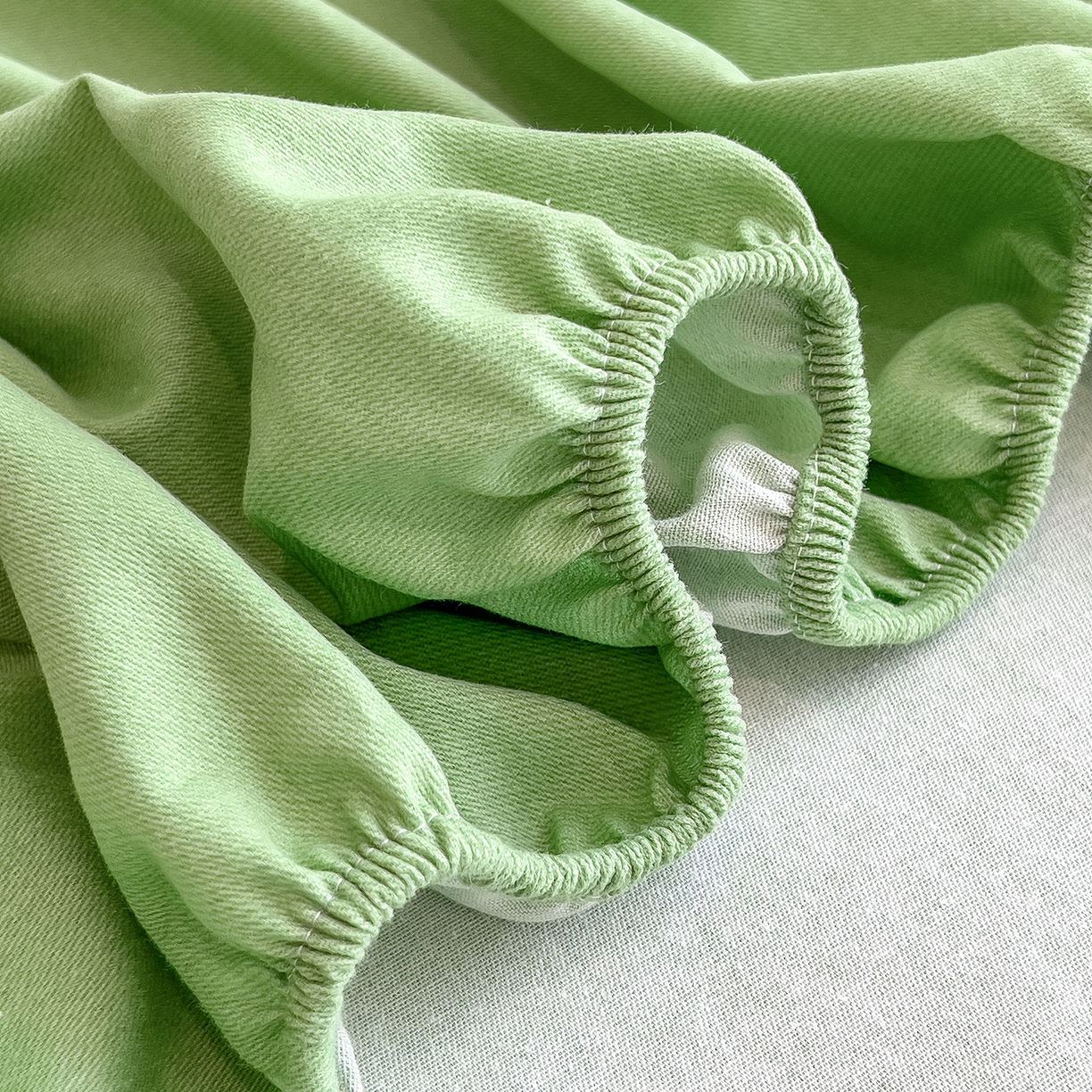 91家纺网 家纺一手货源 找家纺 芃成家纺 2025新款原棉生态磨毛单床笠 薄荷绿