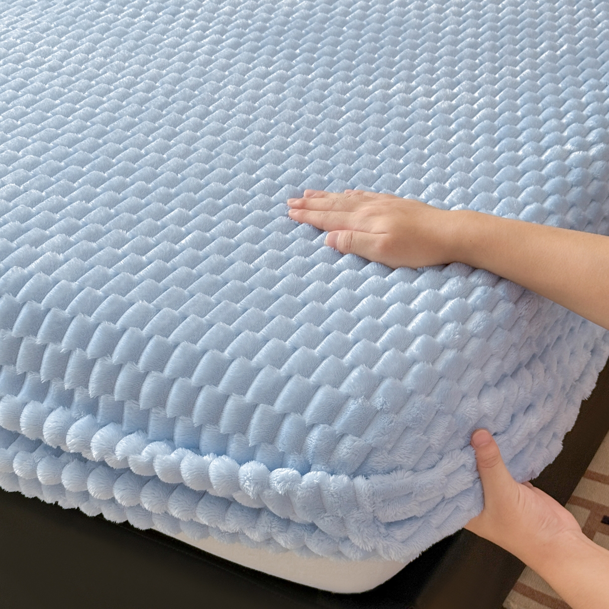 91家纺网 家纺一手货源 找家纺 小叮当家纺仓储工厂店 2025新款豆豆绒纯色单床笠系列床笠单件（跨境可供） 豆豆绒-床笠浅蓝