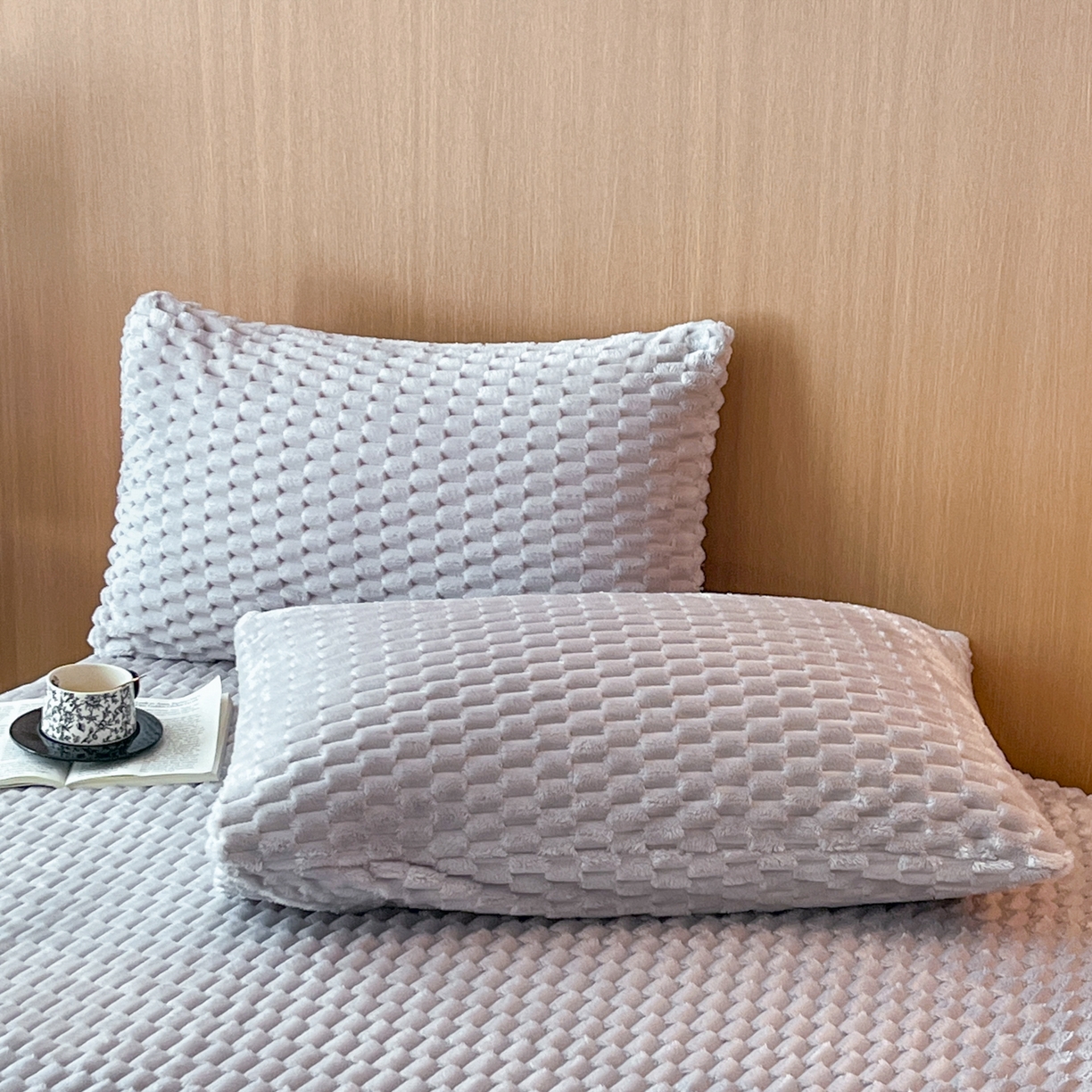 91家纺网 家纺一手货源 找家纺 小叮当家纺仓储工厂店 2025新款豆豆绒纯色单床笠系列床笠单件（跨境可供） 豆豆绒-床笠浅灰