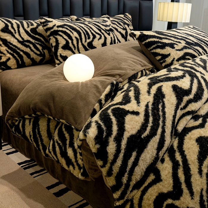 91家纺网 家纺一手货源 找家纺 元禾家纺 2025新款法式美拉德高克重兔毛床盖款四件套兔毛简单款 虎纹