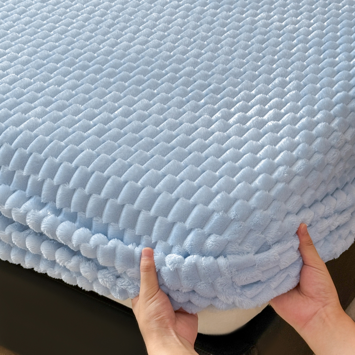 91家纺网 家纺一手货源 找家纺 小叮当家纺仓储工厂店 2025新款豆豆绒纯色单床笠系列床笠单件（跨境可供） 豆豆绒-床笠浅蓝