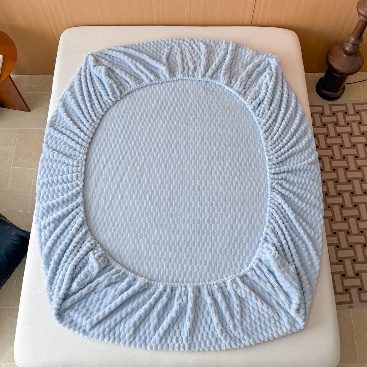 91家纺网 家纺一手货源 找家纺 小叮当家纺仓储工厂店 2025新款豆豆绒纯色单床笠系列床笠单件（跨境可供） 豆豆绒-床笠浅蓝