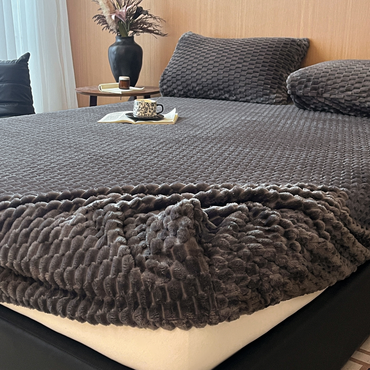 91家纺网 家纺一手货源 找家纺 小叮当家纺仓储工厂店 2025新款豆豆绒纯色单床笠系列床笠单件（跨境可供） 豆豆绒-床笠深灰