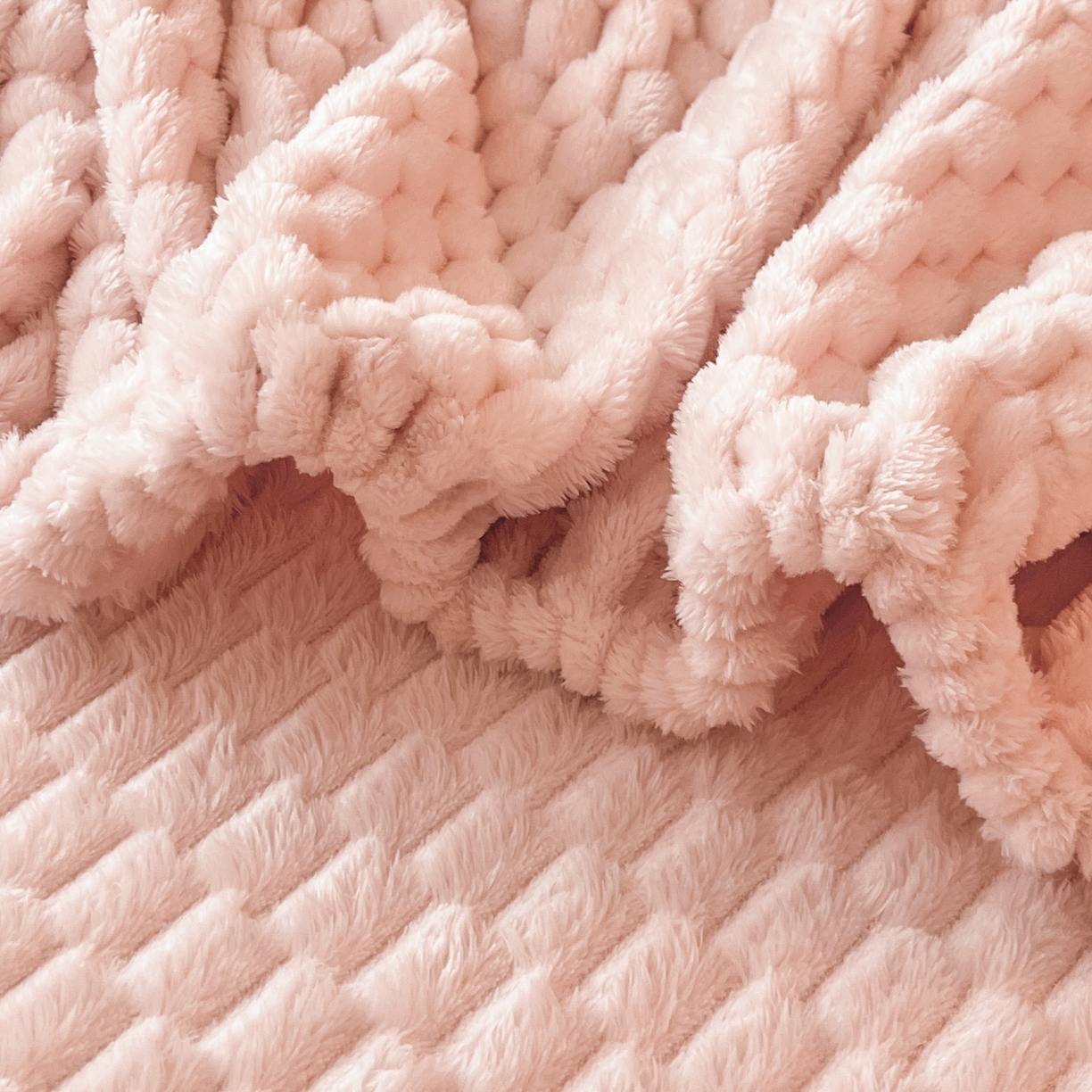 91家纺网 家纺一手货源 找家纺 小叮当家纺仓储工厂店 2025新款豆豆绒纯色单床笠系列床笠单件（跨境可供） 豆豆绒-床笠桃粉