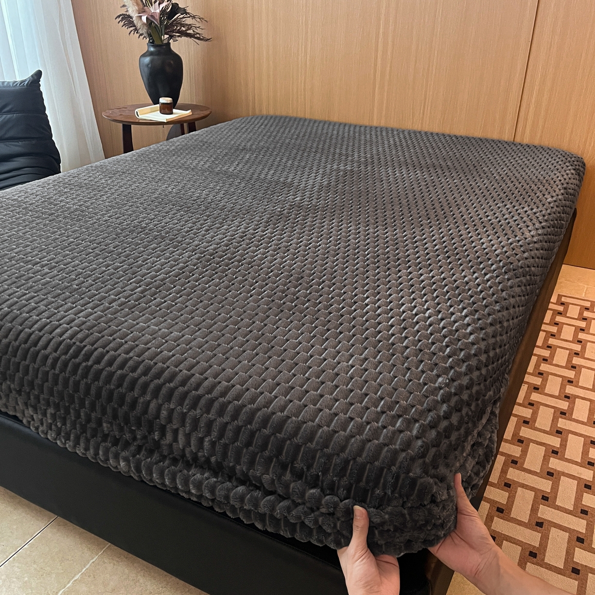 91家纺网 家纺一手货源 找家纺 小叮当家纺仓储工厂店 2025新款豆豆绒纯色单床笠系列床笠单件（跨境可供） 豆豆绒-床笠深灰