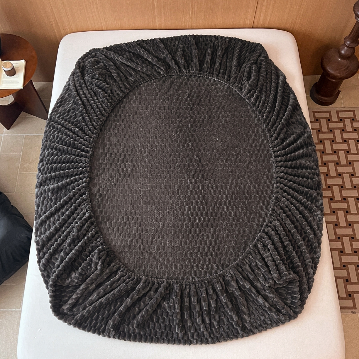 91家纺网 家纺一手货源 找家纺 小叮当家纺仓储工厂店 2025新款豆豆绒纯色单床笠系列床笠单件（跨境可供） 豆豆绒-床笠深灰