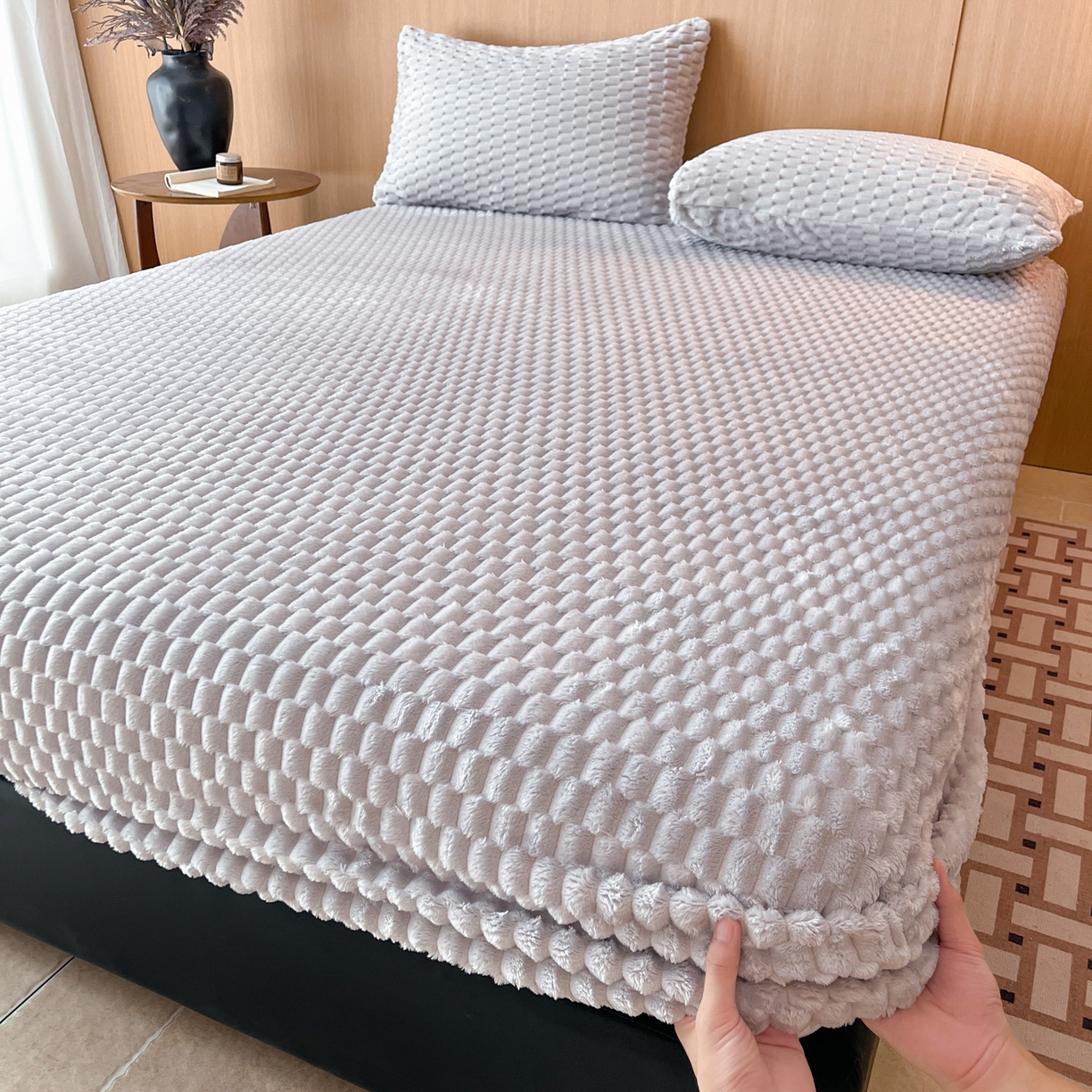 91家纺网 家纺一手货源 找家纺 小叮当家纺仓储工厂店 2025新款豆豆绒纯色单床笠系列床笠单件（跨境可供） 豆豆绒-床笠浅灰