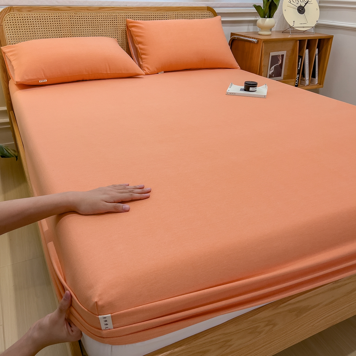 91家纺网 家纺一手货源 找家纺 芃成家纺 2025新款原棉生态磨毛单床笠 浅橘色