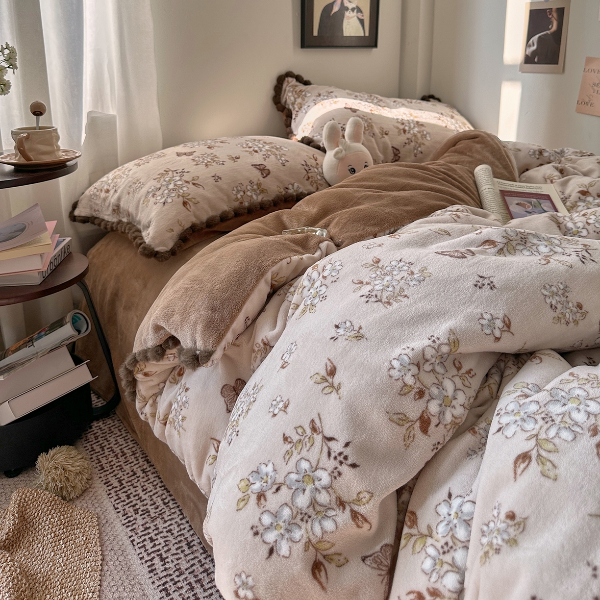 91家纺网 家纺一手货源 找家纺 艾咪-Amy ntmy 2025新款毛球款法式少女风牛奶绒四件套 北茉