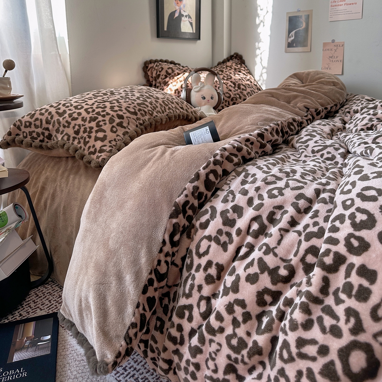 艾咪-Amy ntmy 2025新款毛球款法式少女风牛奶绒四件套 躲猫猫咖