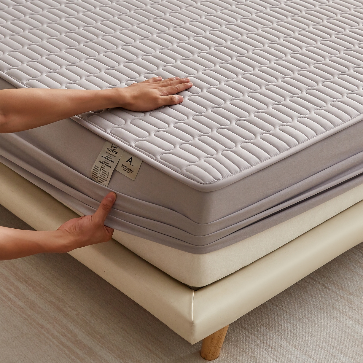 91家纺网 家纺一手货源 找家纺 蕾诺家纺 2025新款 菱格水洗棉亲肤棉夹棉床笠 菱格-浅灰