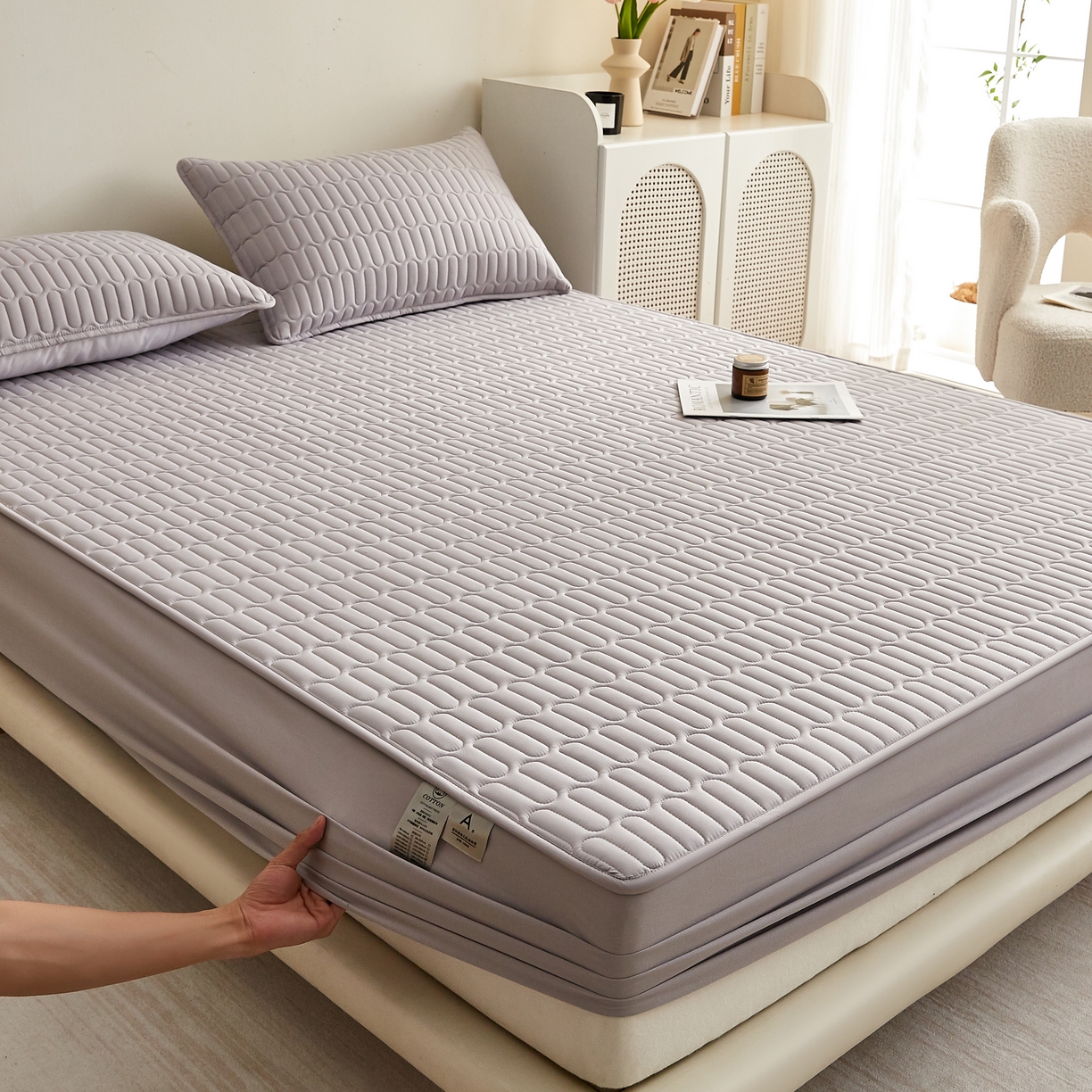 91家纺网 家纺一手货源 找家纺 蕾诺家纺 2025新款 菱格水洗棉亲肤棉夹棉床笠 菱格-浅灰