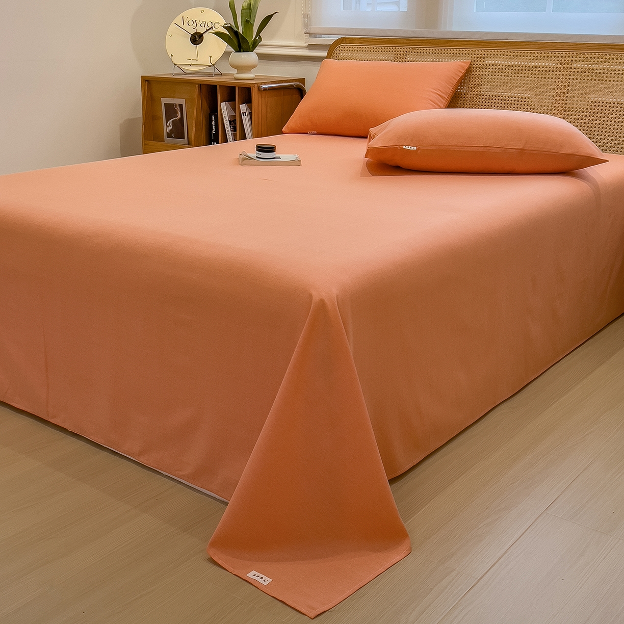 91家纺网 家纺一手货源 找家纺 芃成家纺 2025新款原棉生态磨毛单床单 浅橘色