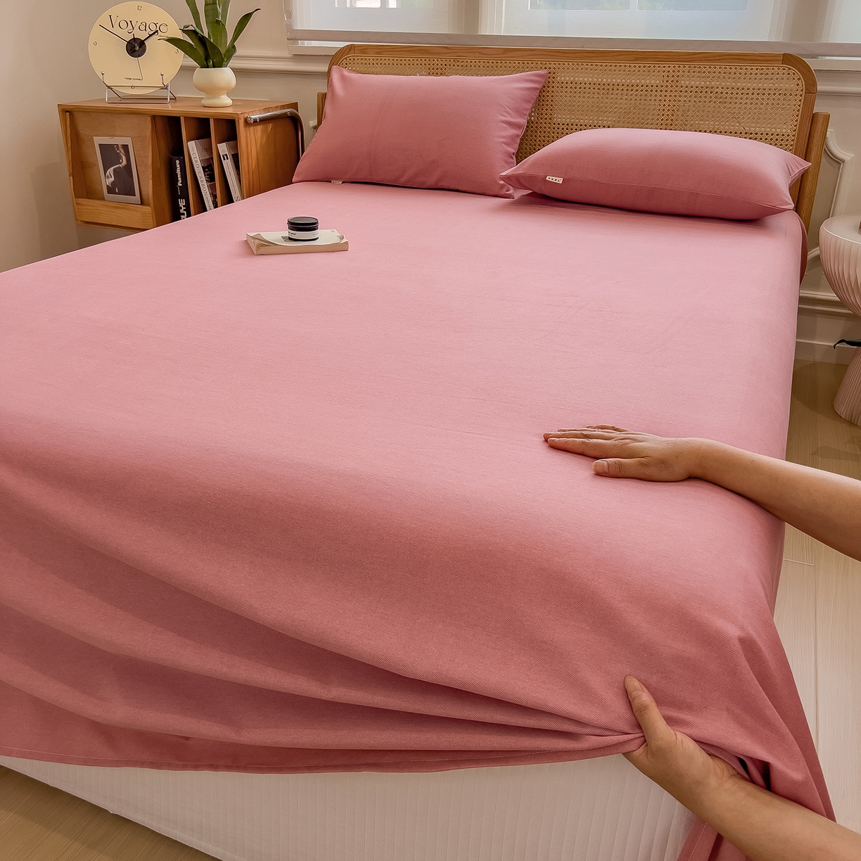 91家纺网 家纺一手货源 找家纺 芃成家纺 2025新款原棉生态磨毛单床单 珊瑚粉