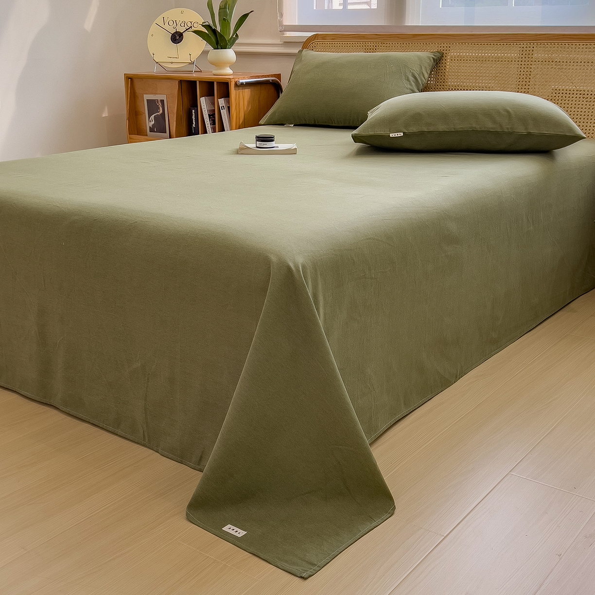 91家纺网 家纺一手货源 找家纺 芃成家纺 2025新款原棉生态磨毛单床单 松针绿