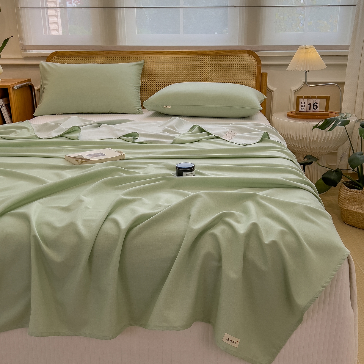 91家纺网 家纺一手货源 找家纺 芃成家纺 2025新款原棉生态磨毛单床单 天青绿