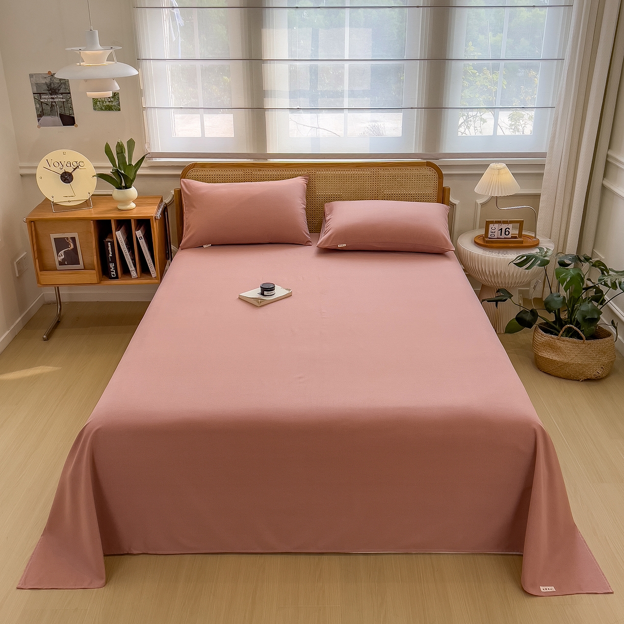 91家纺网 家纺一手货源 找家纺 芃成家纺 2025新款原棉生态磨毛单床单 烟粉色