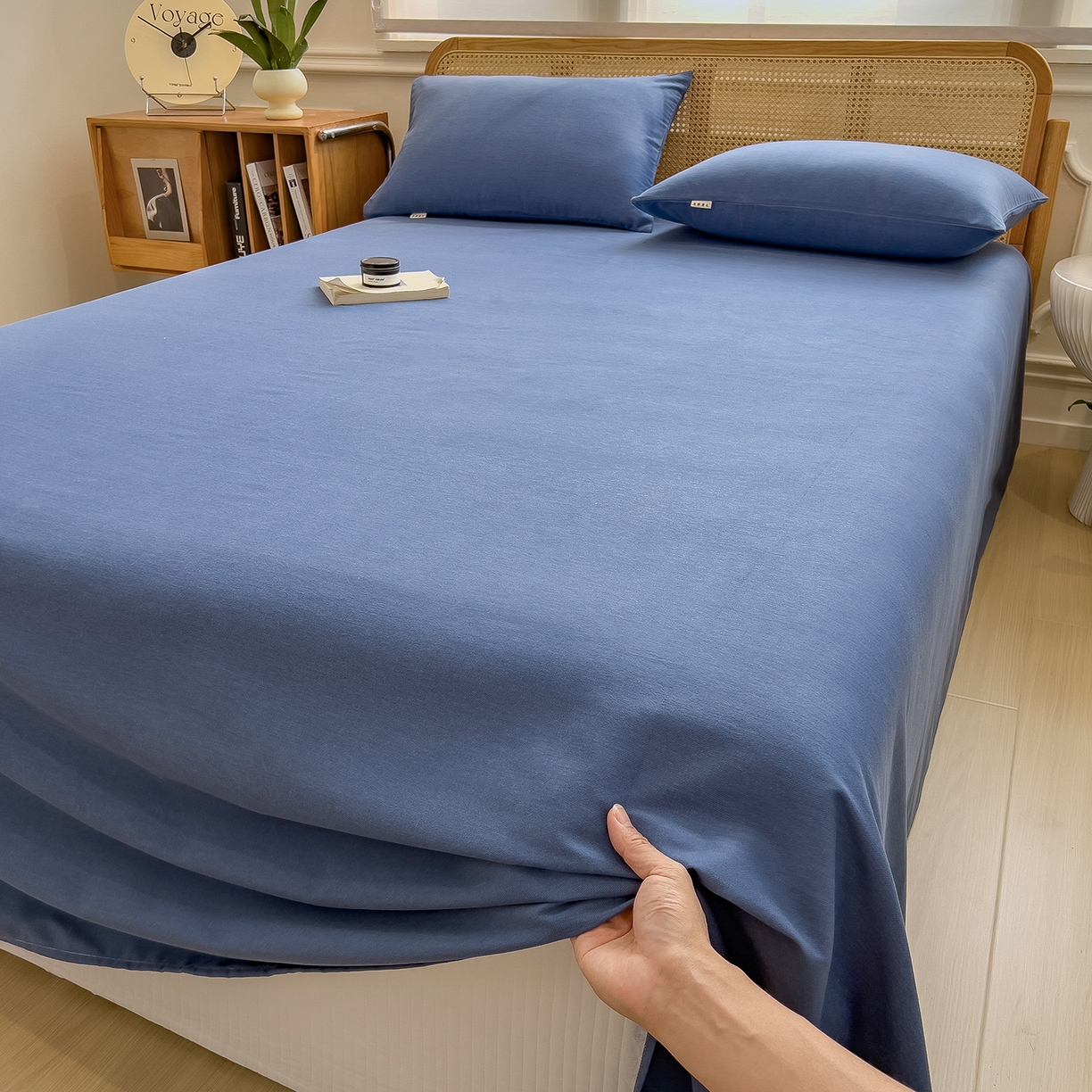 91家纺网 家纺一手货源 找家纺 芃成家纺 2025新款原棉生态磨毛单床单 冰川蓝