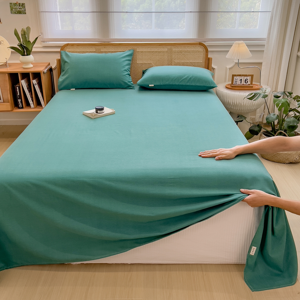 91家纺网 家纺一手货源 找家纺 芃成家纺 2025新款原棉生态磨毛单床单 墨染绿