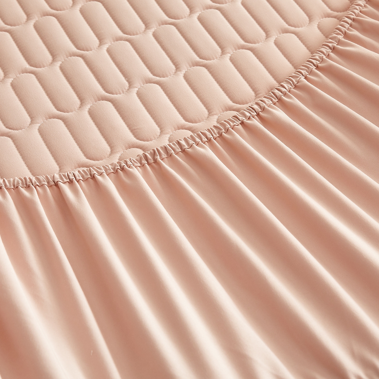 91家纺网 家纺一手货源 找家纺 蕾诺家纺 2025新款 菱格水洗棉亲肤棉夹棉床笠 菱格-玉粉