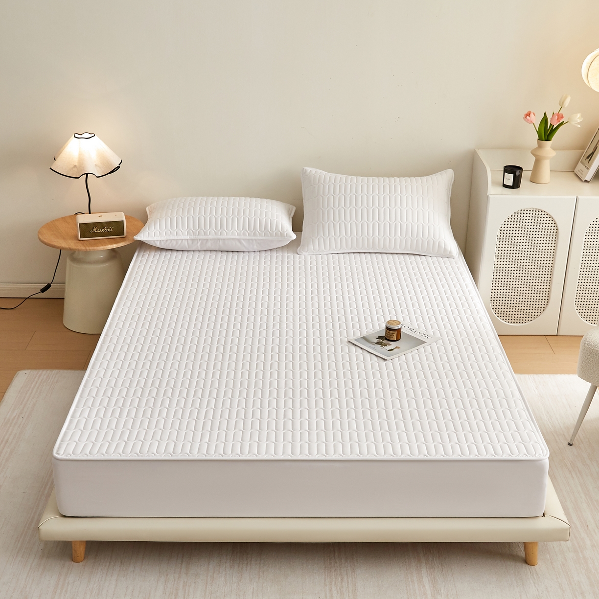 91家纺网 家纺一手货源 找家纺 蕾诺家纺 2025新款 菱格水洗棉亲肤棉夹棉床笠 菱格-白色